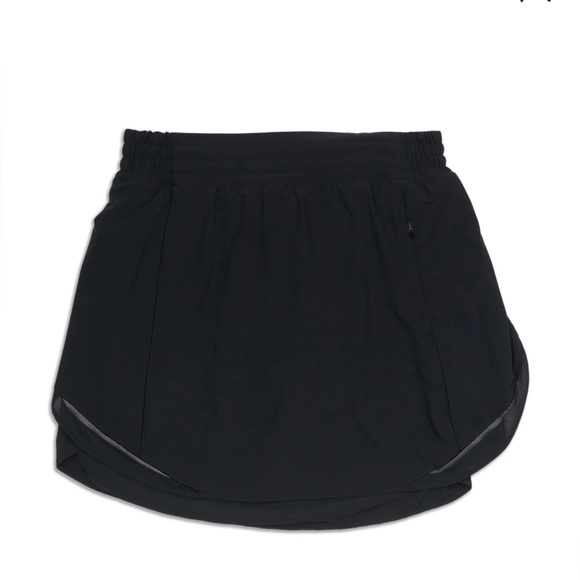 lululemon athletica Dresses & Skirts - Lululemon HottyHot High Rise Skirt